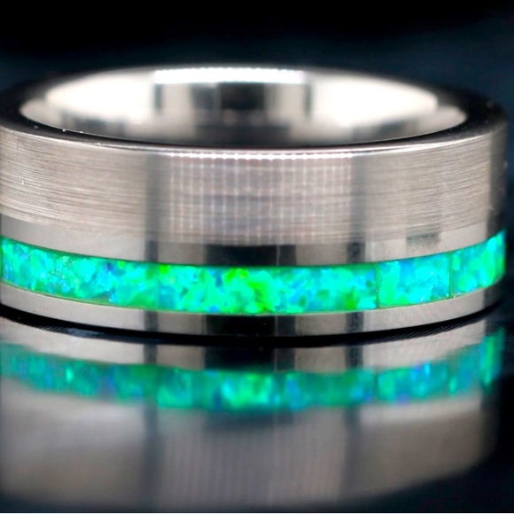 His and Her 3 piece Opal Wedding Ring Set Green Opal Rings - Picture 4 of 4